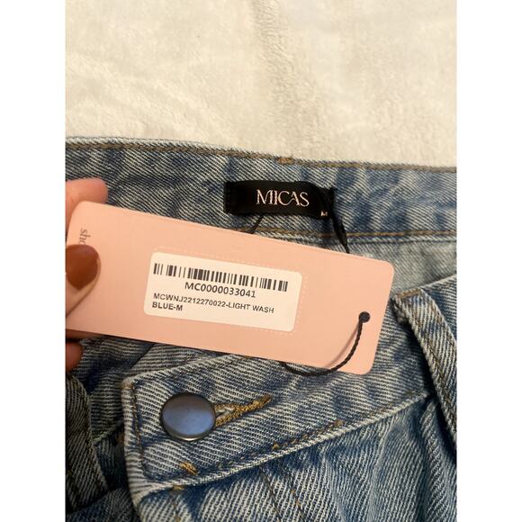 Micas Asymmetric Waist Straight Leg Light Wash Denim Jeans size Medium - Picture 4 of 4